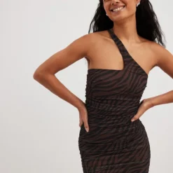 NA-KD Kleid - Mehrfarbig - Asymmetrisch Damen Kleider 712199451