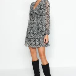 Trendyol Collection Kleid - Schwarz - Skater Damen Kleider 734434565 -Deutschland Lady Echt Verkaufs-Shop 1 org zoom 653