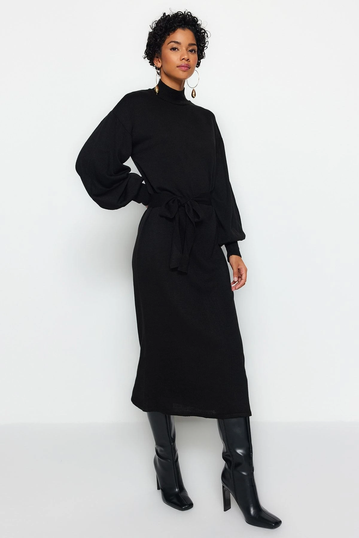 TRENDYOL MODEST Kleid - Schwarz - Basic Damen Modest Fashion Kleider 669575898 4 TRENDYOL MODEST Kleid - Schwarz - Basic Damen Modest Fashion Kleider 669575898 – Bild 2