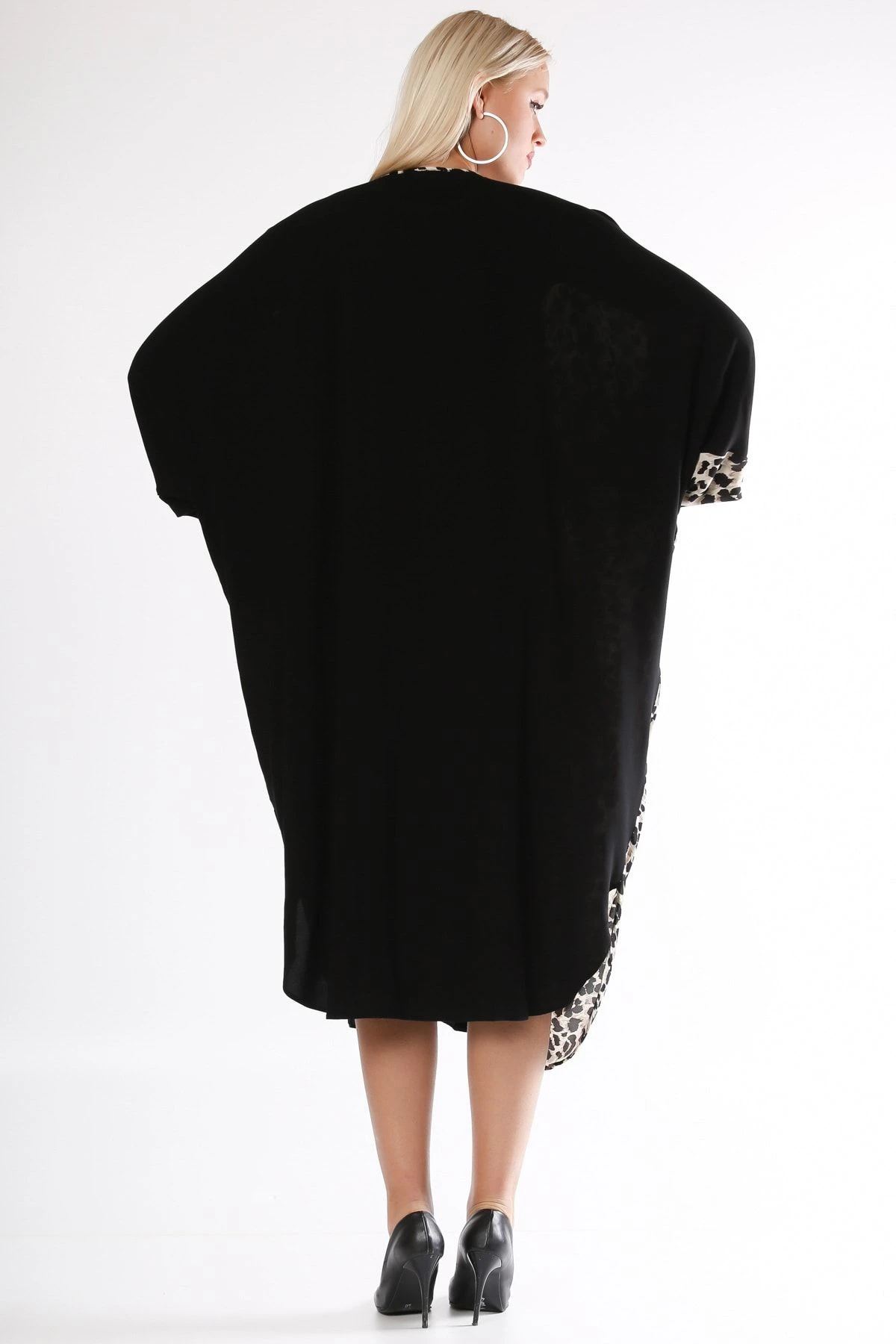 Chiccy Große Größen In Kleid - Schwarz - A-Linie Damen Kleider 645204119 4 Chiccy Große Größen In Kleid - Schwarz - A-Linie Damen Kleider 645204119 – Bild 2