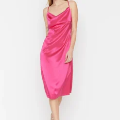 Trendyol Collection Kleid - Rosa - Shift Damen Kleider 355583611
