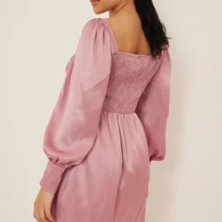 NA-KD Kleid - Rosa - Smock-Kleid Damen Kleider 695574640 -Deutschland Lady Echt Verkaufs-Shop 2 org zoom 520