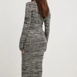 NA-KD Kleid - Schwarz - Bodycon Damen Kleider 753066715 -Deutschland Lady Echt Verkaufs-Shop 2 org zoom 763