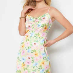 Trendyol Collection Kleid - Ecru - Shift Damen Kleider 449495014 -Deutschland Lady Echt Verkaufs-Shop 2 org zoom 813