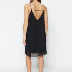 Trendyol Collection Kleid - Schwarz - Shift Damen Kleider 454738350 -Deutschland Lady Echt Verkaufs-Shop 3 org zoom 209