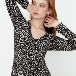 Trendyol Collection Kleid - Mehrfarbig - Bodycon Damen Kleider 280788965 -Deutschland Lady Echt Verkaufs-Shop 3 org zoom 380