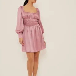 NA-KD Kleid - Rosa - Smock-Kleid Damen Kleider 695574640 -Deutschland Lady Echt Verkaufs-Shop 3 org zoom 456