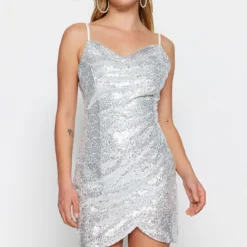 Trendyol Collection Kleid - Silberfarben - Wickelschnitt Damen Kleider 444142186 6 Trendyol Collection Kleid - Silberfarben - Wickelschnitt Damen Kleider 444142186 -Deutschland Lady Echt Verkaufs-Shop 3 org zoom 798