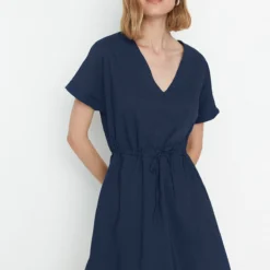 Trendyol Collection Kleid - Dunkelblau - Skater -Deutschland Lady Echt Verkaufs-Shop 3 org zoom 907